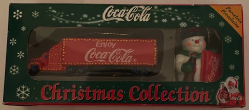 04518-1 € 5,00 coa cola ornament vrachtwagen  sneeuwpop porselein.jpeg